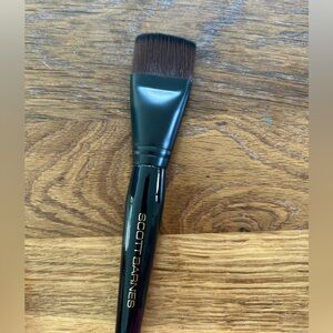 New Scott Barn pro brush #71 The Contour brush